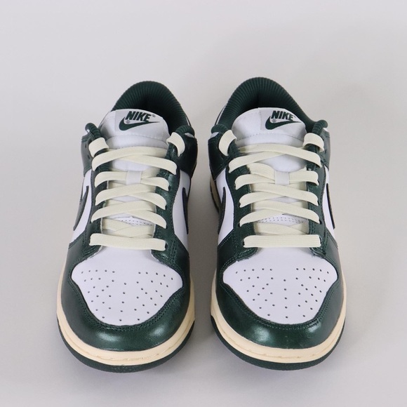 ♦️SOLD♦️NIKE DUNK VINTAGE GREEN WOMEN’s - Picture 5 of 7